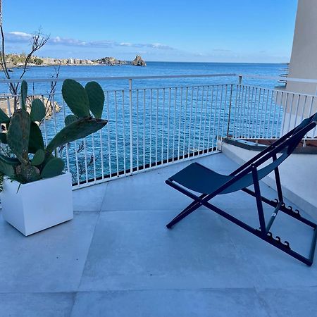La Finestra Sul Mare Villa Aci Castello Kültér fotó